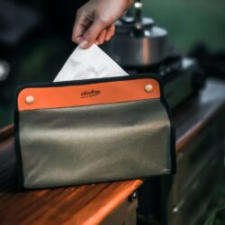 Alternative view of 戶外防水面紙套｜防潑水皮革｜可客製化雷雕